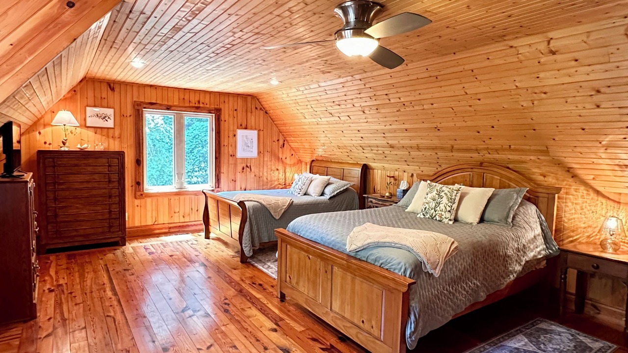 Photo of Bedroom in Marshall