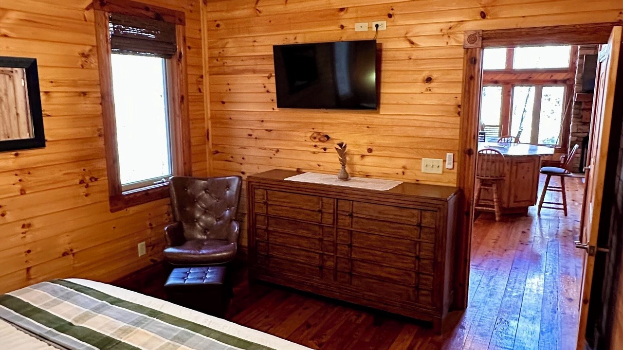 Photo of Bedroom in Marshall