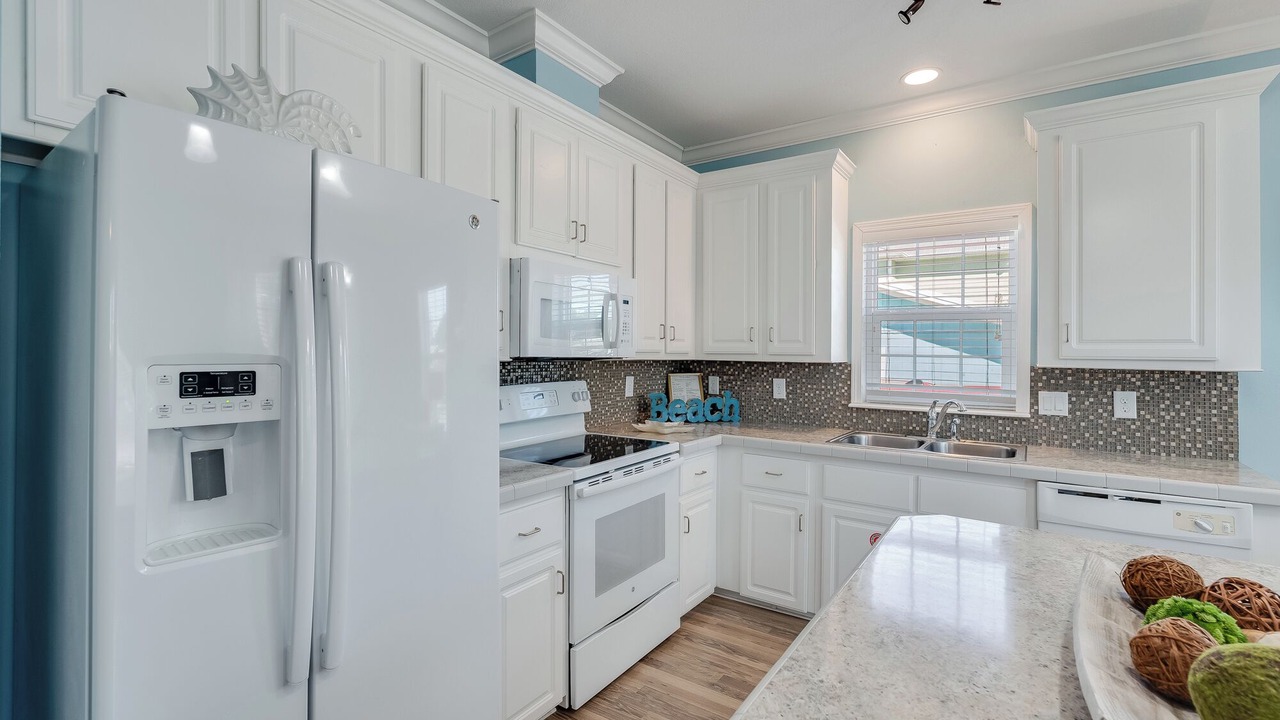 Photo of Kitchen in Laguna Beach