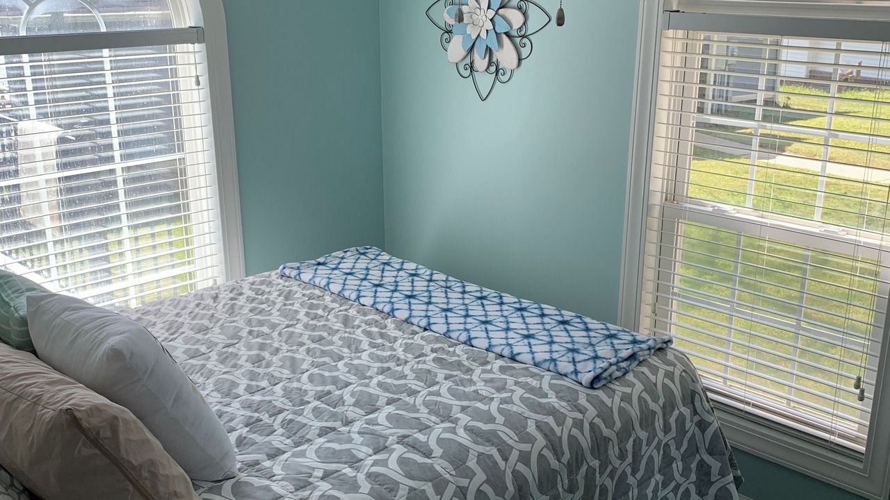 Photo of Bedroom in Newberry Shores