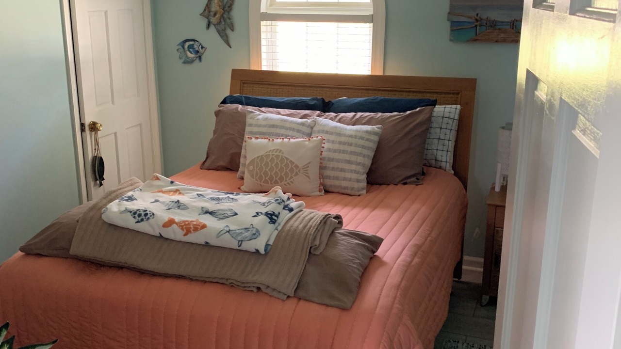 Photo of Bedroom in Newberry Shores