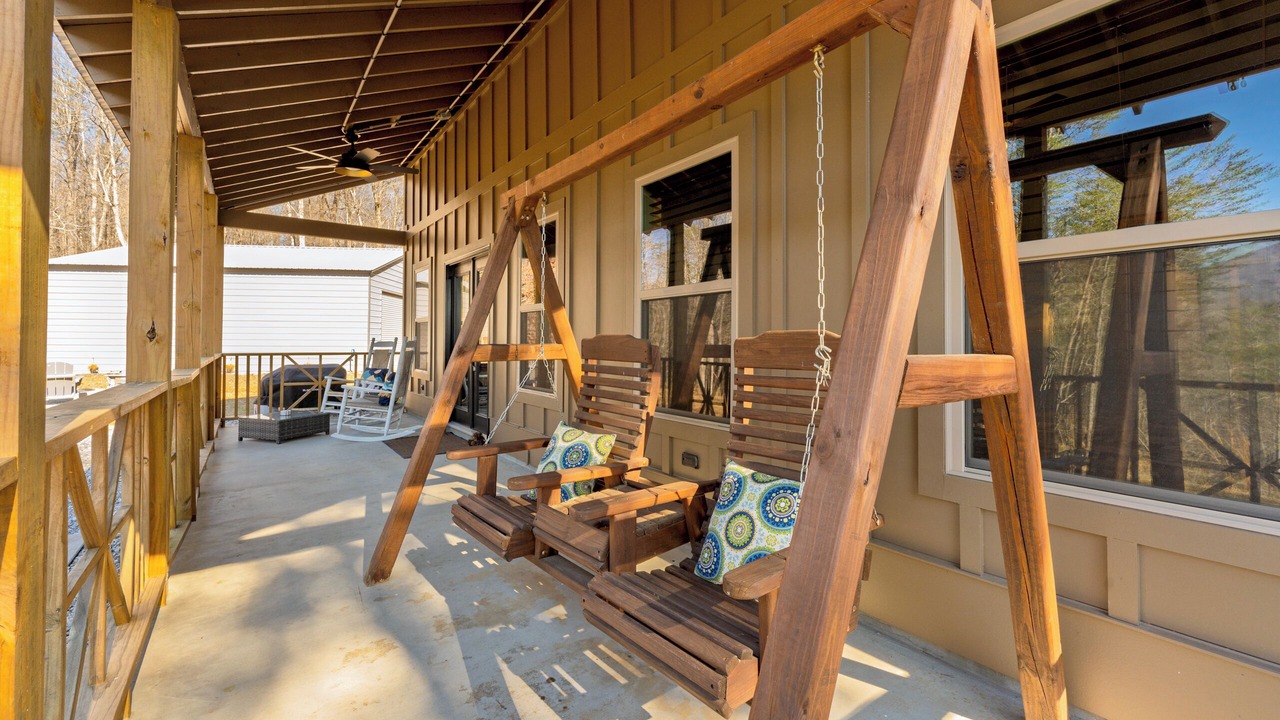 Photo of Patio Balcony in Dahlonega