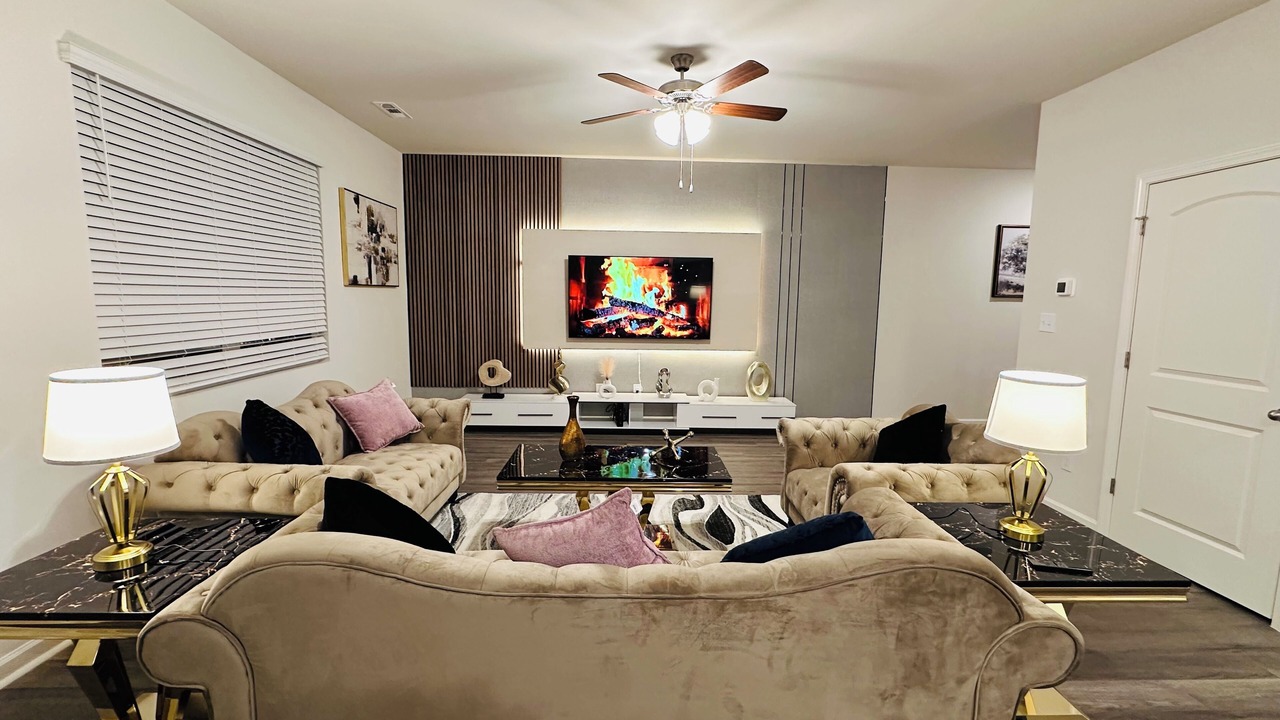 Photo of Livingroom in Madison
