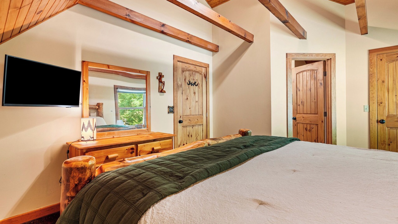 Photo of Bedroom in Waynesville