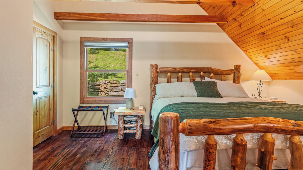Photo of Bedroom in Waynesville