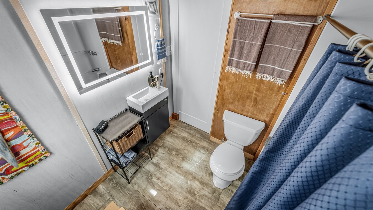 Photo of Bathroom in Mentone