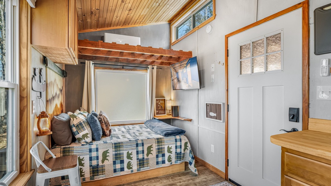 Photo of Bedroom in Mentone