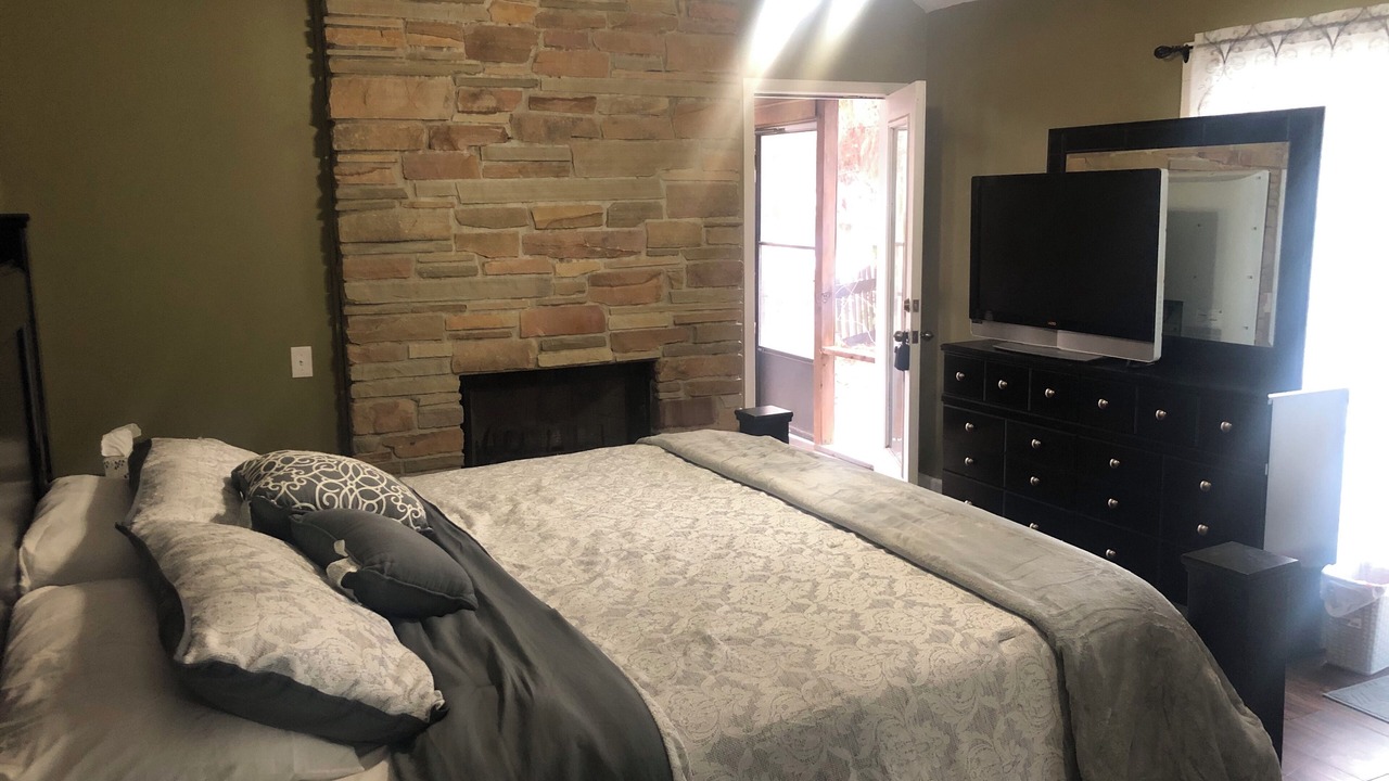 Photo of Bedroom in Stockbridge