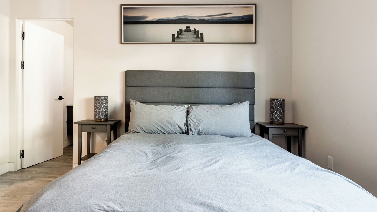 Photo of Bedroom in Lake Hodges