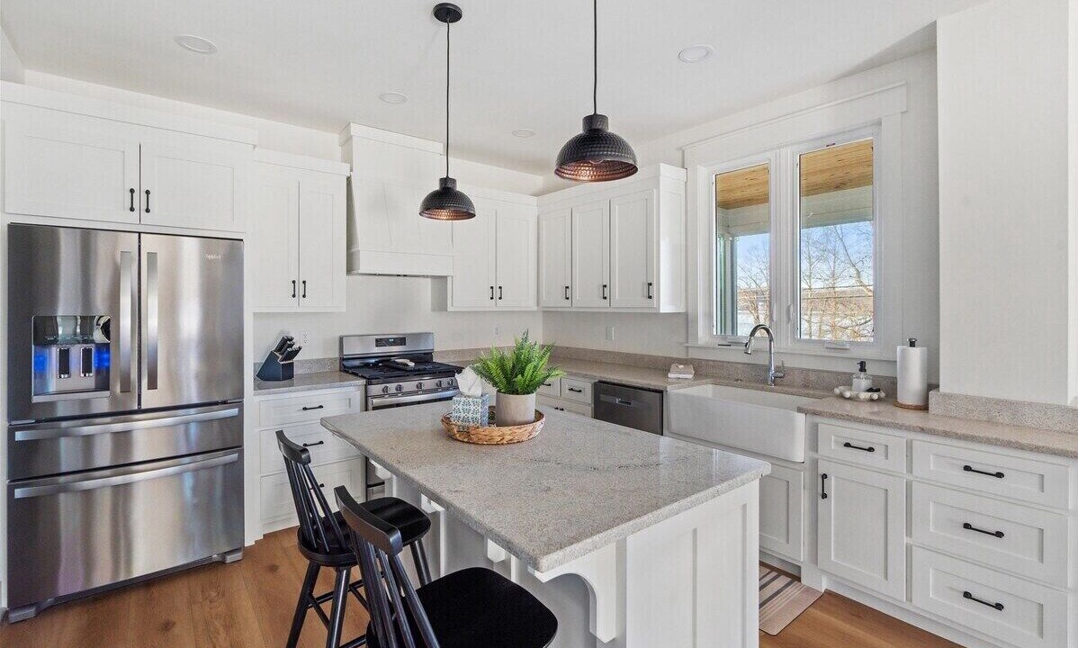 Photo of Kitchen in Guntersville