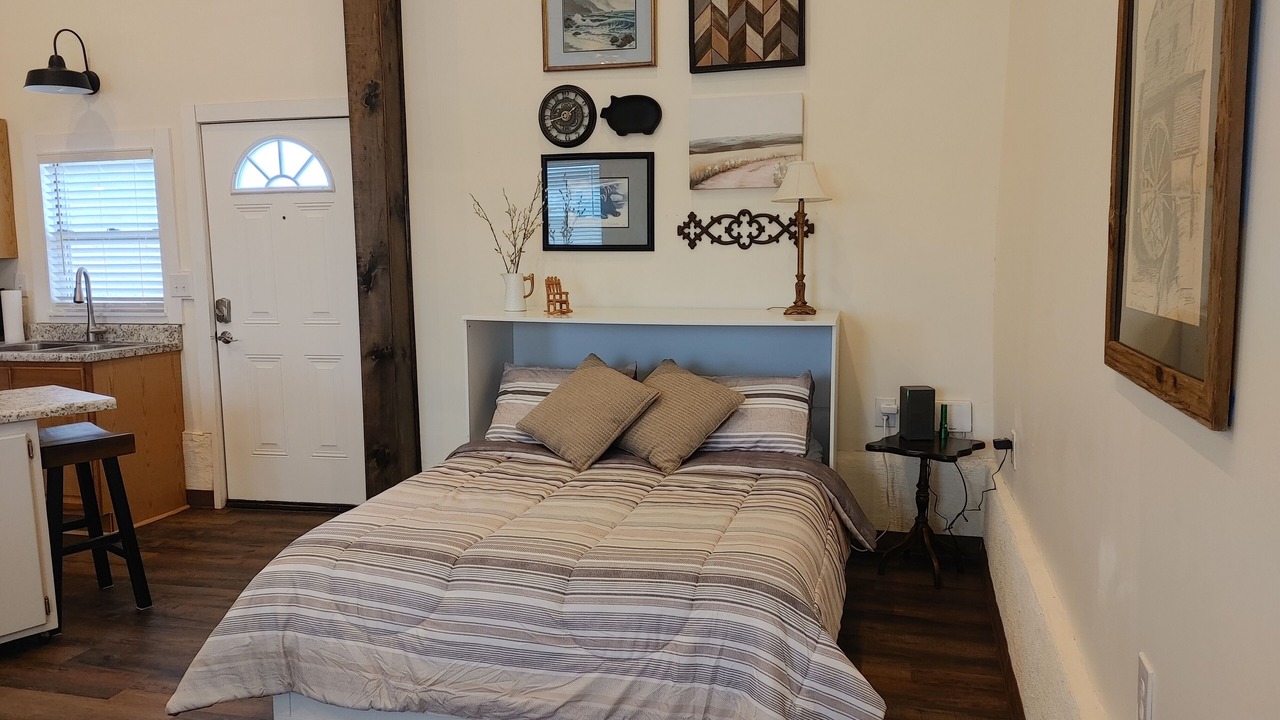 Photo of Bedroom in New Market