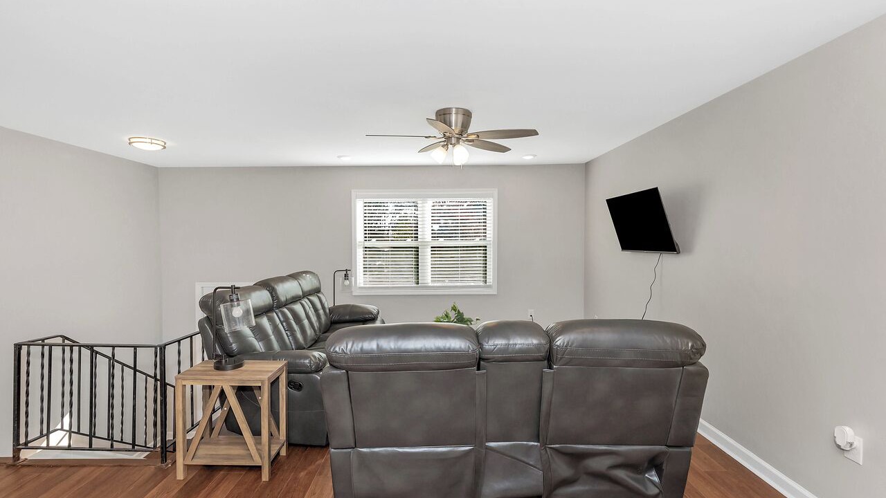 Photo of Livingroom in Huntsville