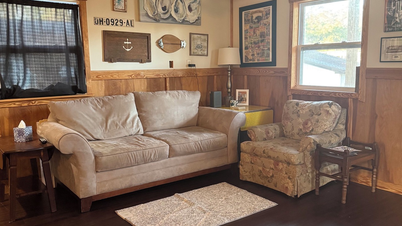 Photo of Livingroom in St. Simons Island
