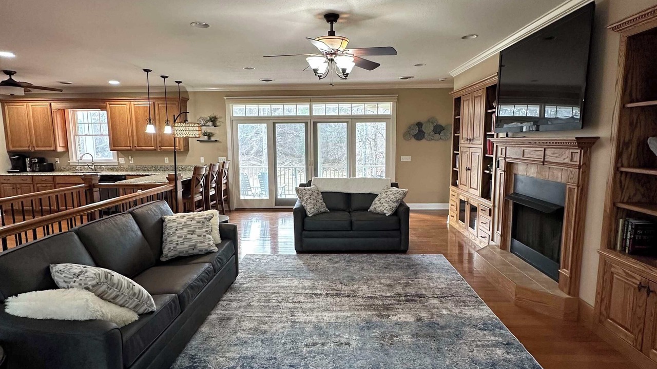 Photo of Livingroom in Dandridge