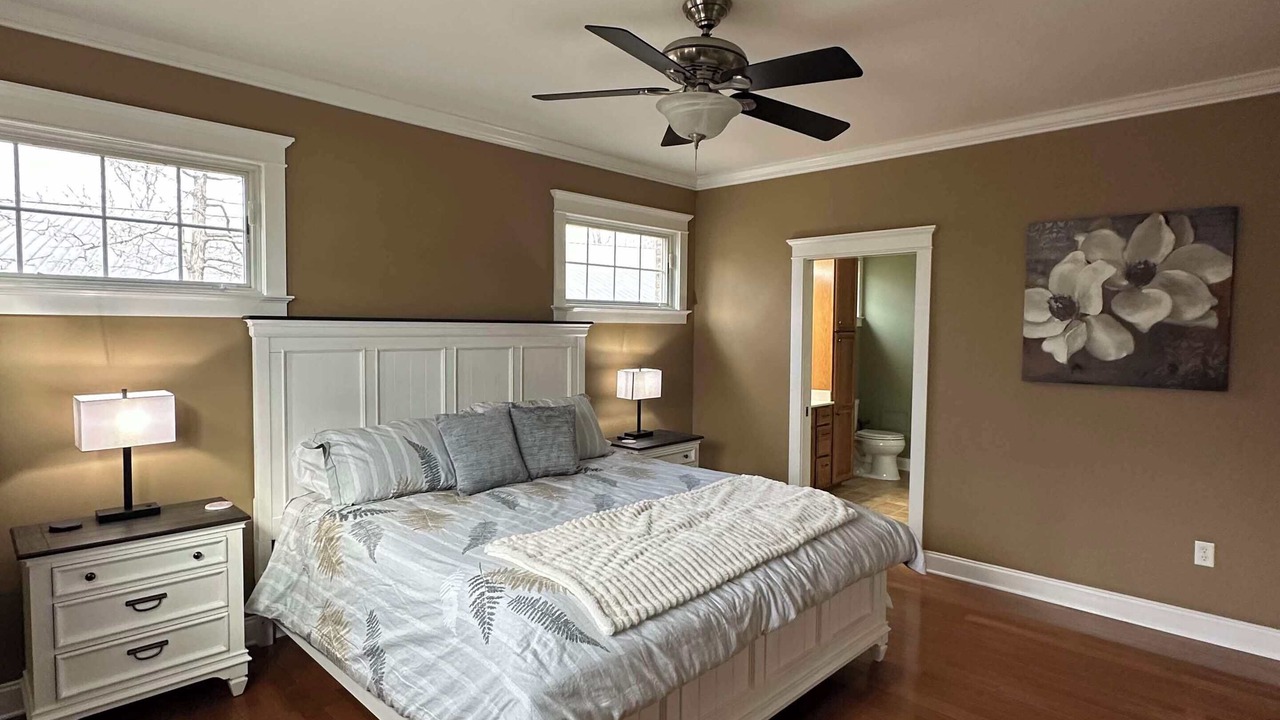 Photo of Bedroom in Dandridge
