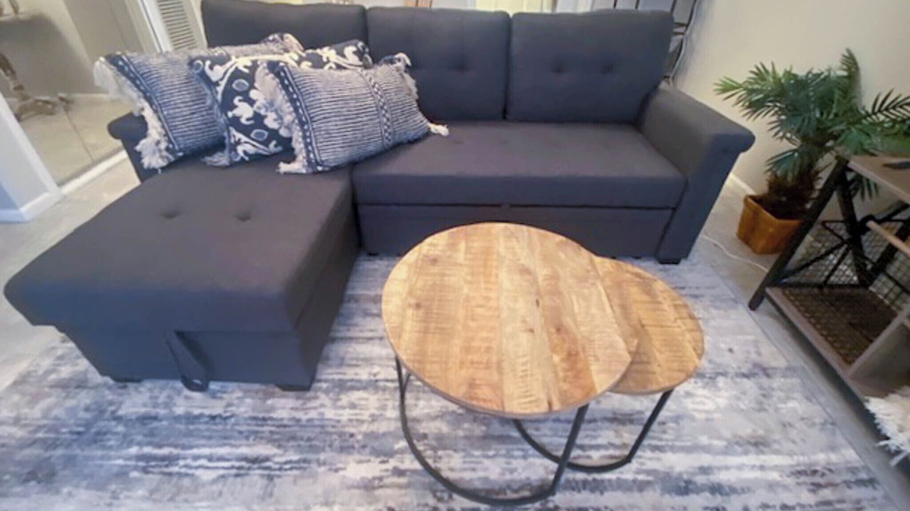 Photo of Livingroom in King City