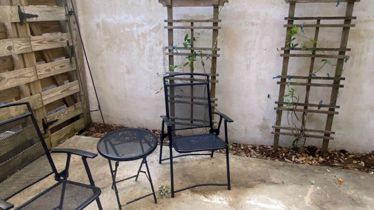 Photo of Patio Balcony in King City
