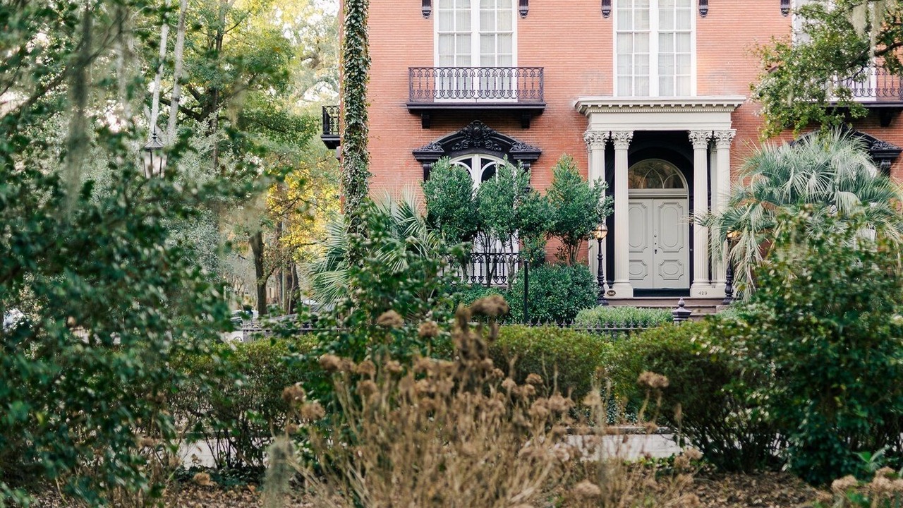 Photo of Others in Historic District - North