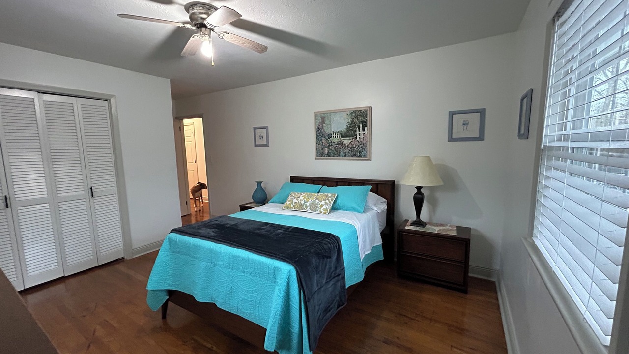 Photo of Bedroom in Trenton