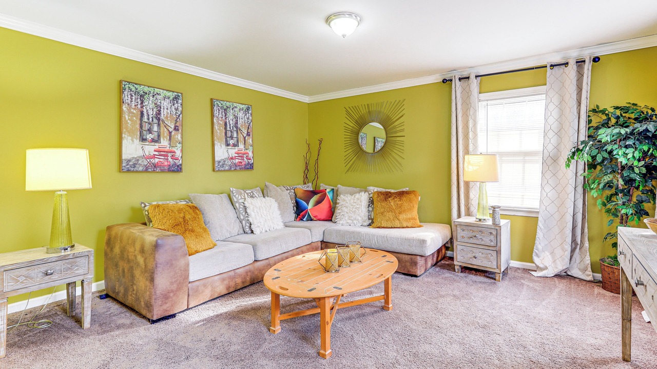 Photo of Bedroom in Riverdale