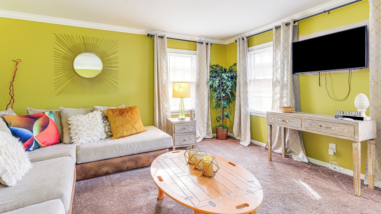 Photo of Livingroom in Riverdale