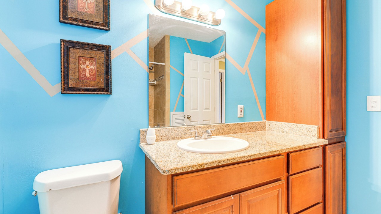 Photo of Bathroom in Riverdale