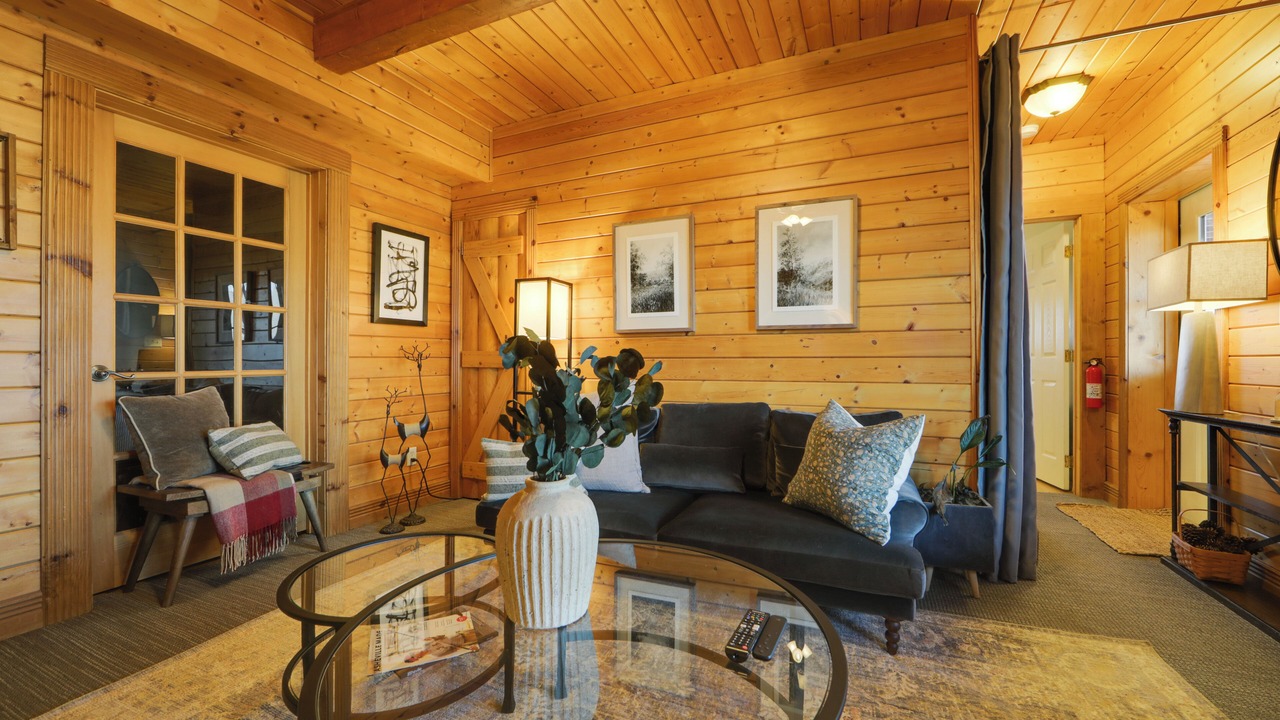 Photo of Livingroom in Mars Hill