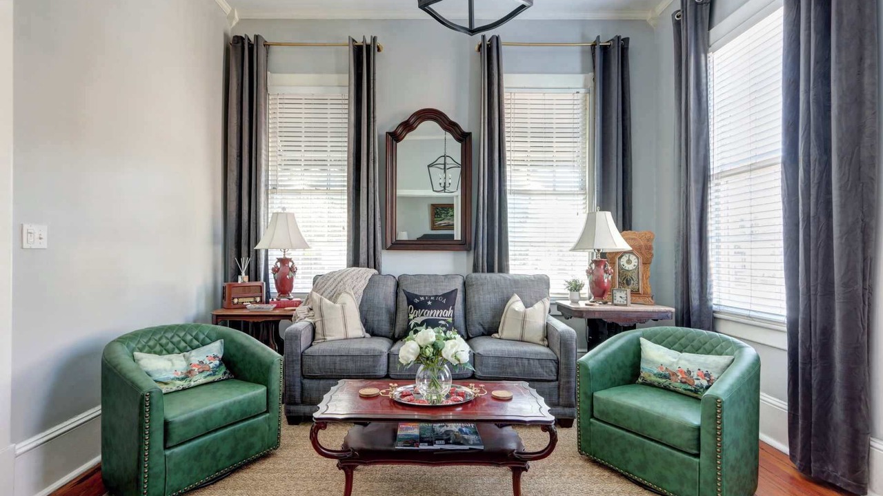Photo of Livingroom in Hitch Village - Fred Wessels Homes