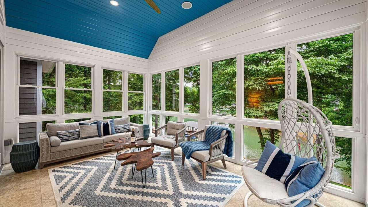 Photo of Outdoor in Mayhew