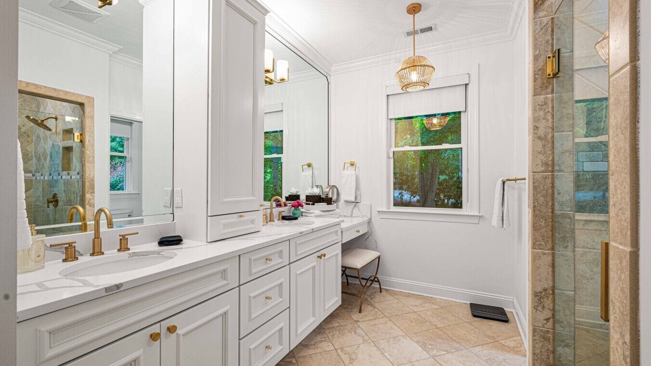 Photo of Bathroom in Mayhew