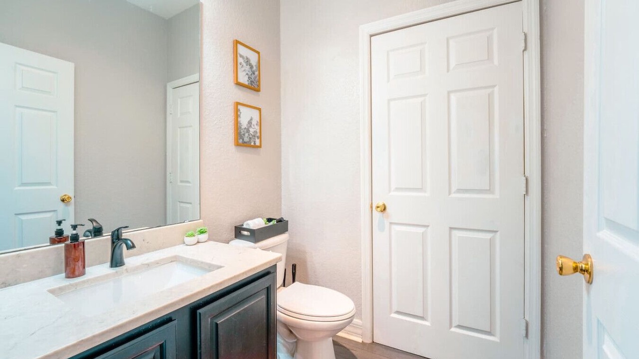 Photo of Bathroom in Chuluota