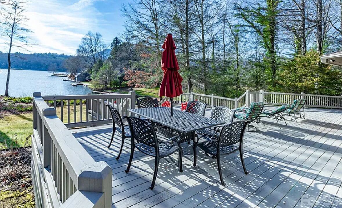 Photo of Outdoor in Lake Toxaway