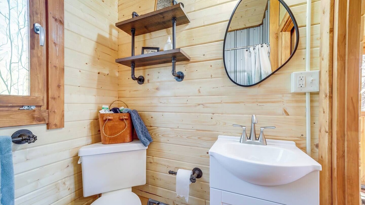 Photo of Bathroom in Waynesville