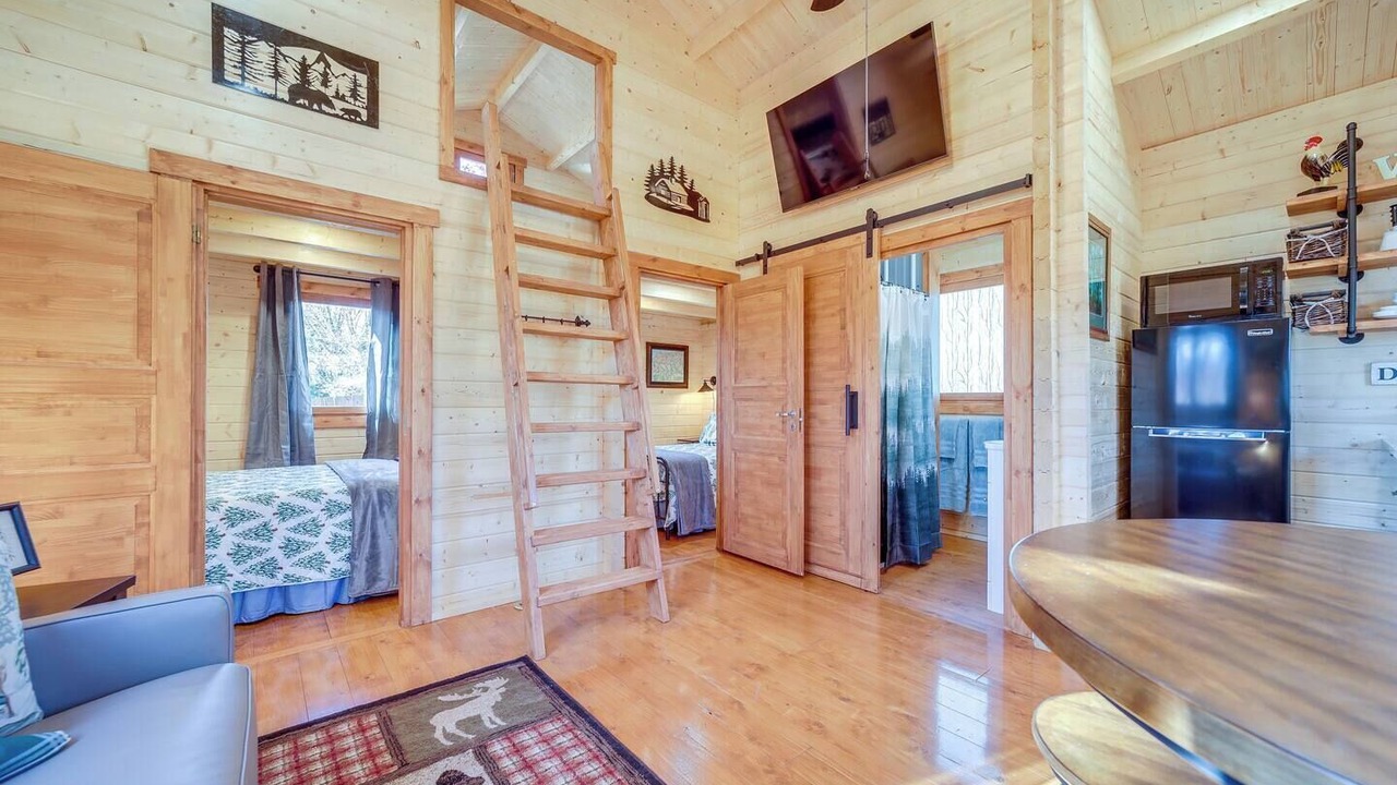Photo of Bedroom in Waynesville