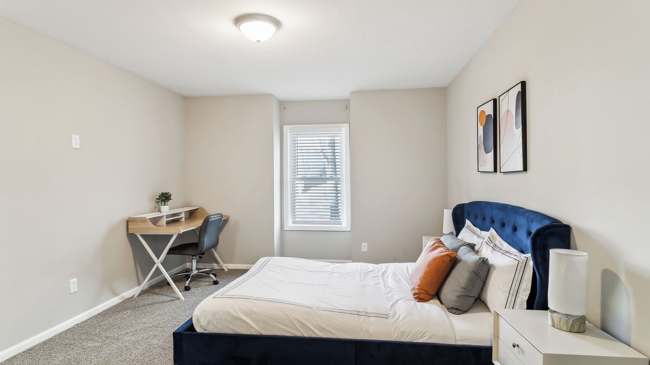 Photo of Bedroom in East Point
