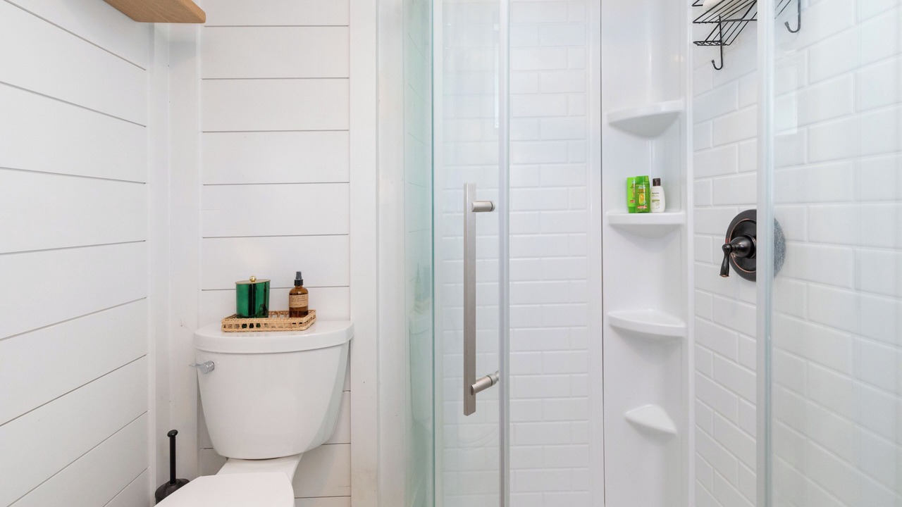Photo of Bathroom in Alexander