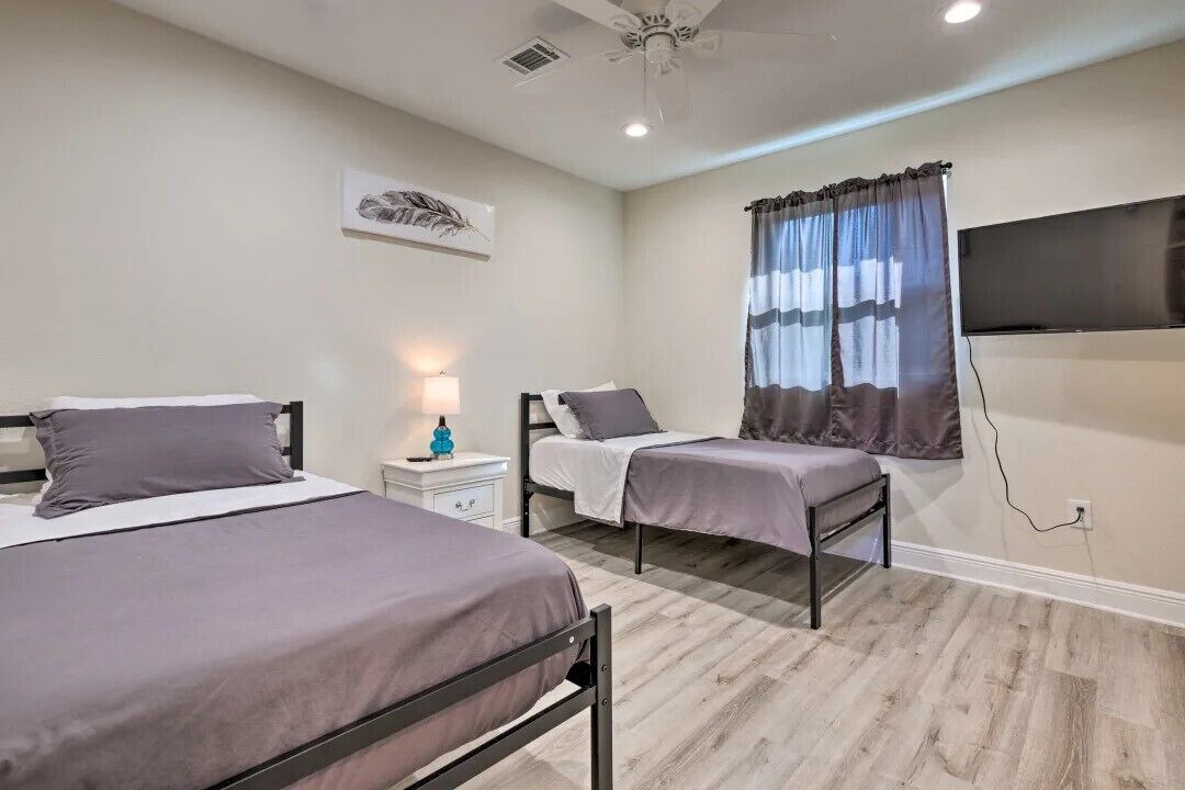 Photo of Bedroom in Mississippi City