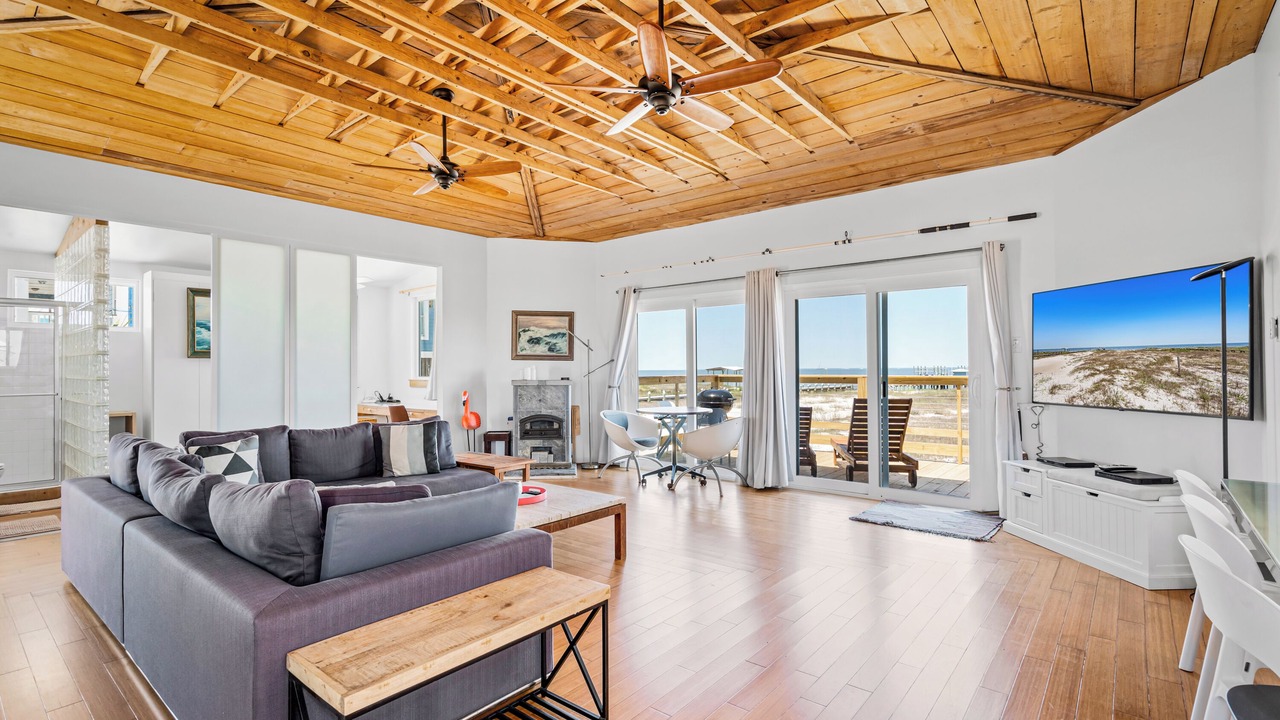 Photo of Livingroom in Dauphin Island