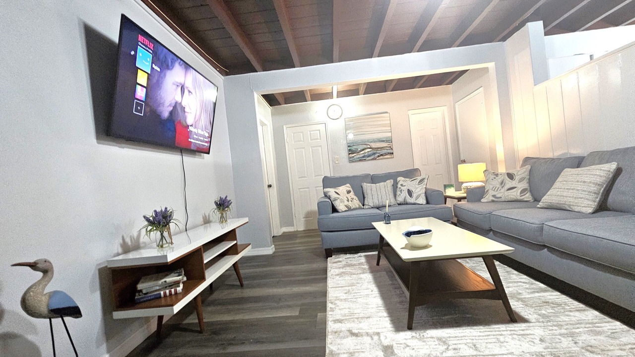 Photo of Livingroom in Riviera Beach
