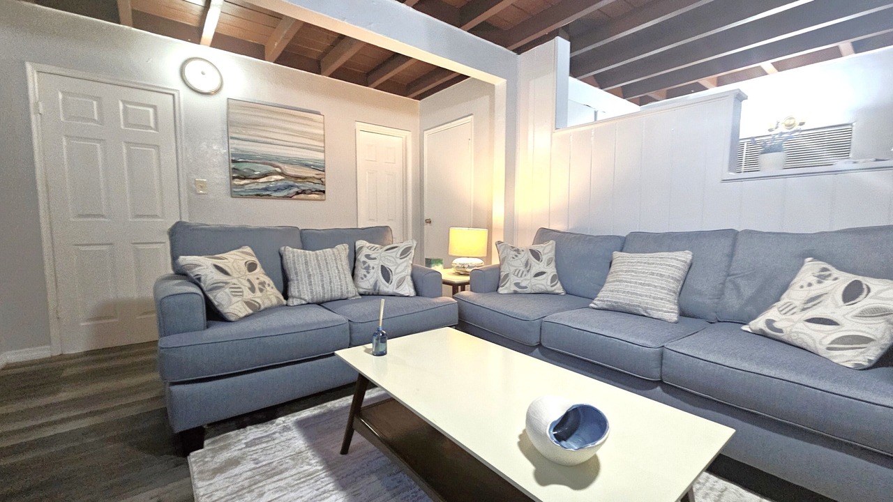 Photo of Livingroom in Riviera Beach