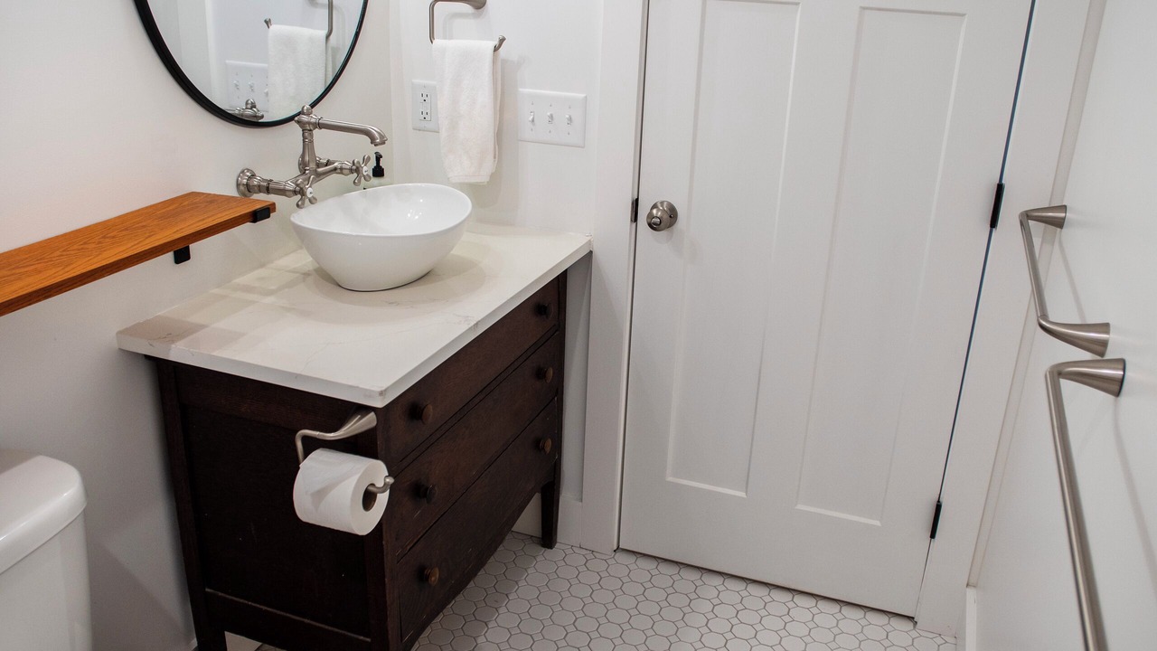 Photo of Bathroom in Alexander