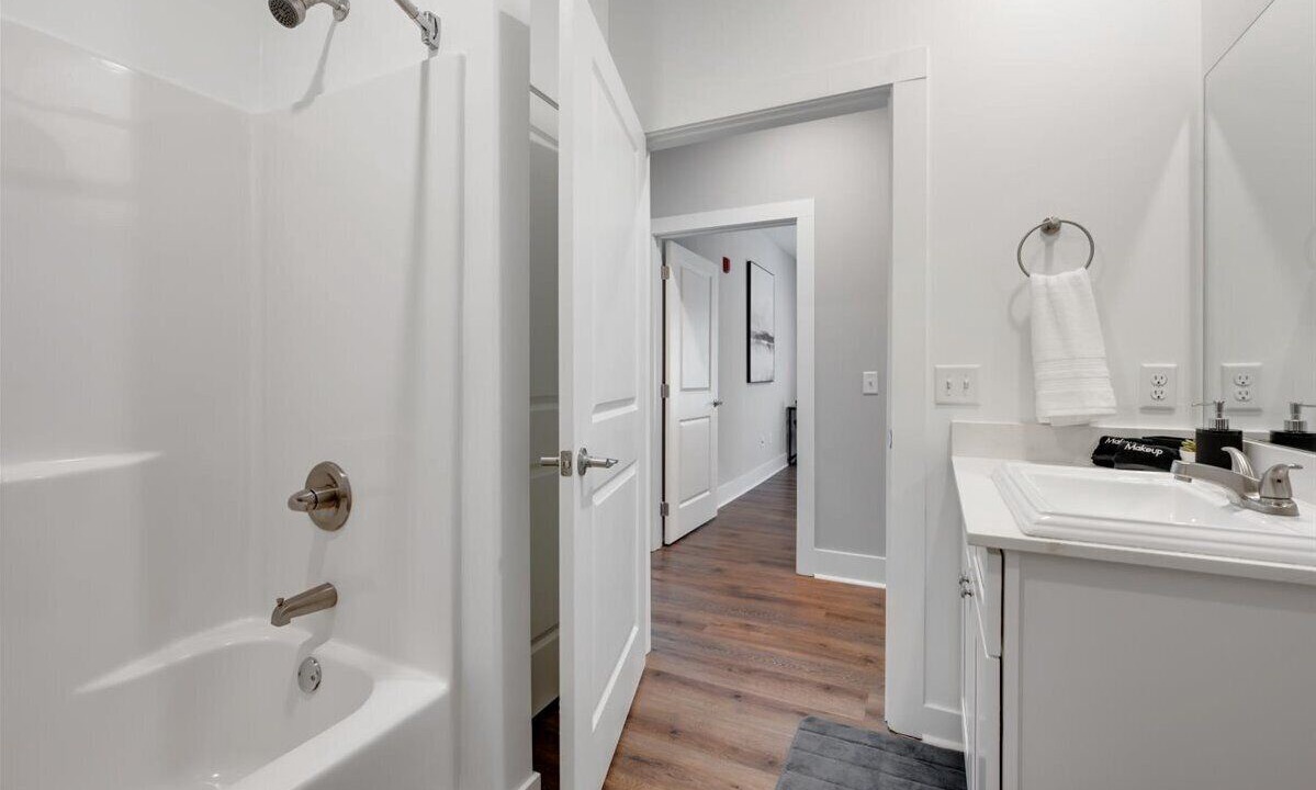 Photo of Bathroom in Port Wentworth