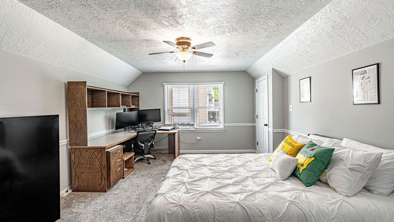 Photo of Bedroom in Evans