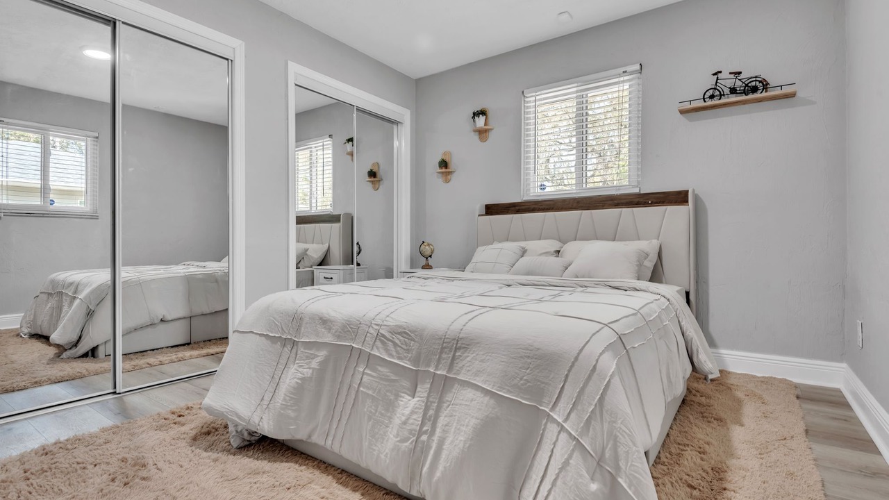Photo of Bedroom in Florida Shores