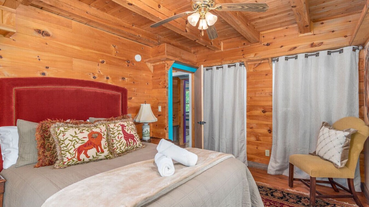 Photo of Bedroom in Leicester