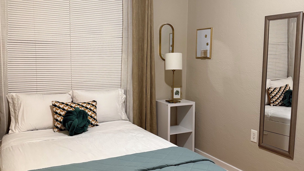 Photo of Bedroom in College Park