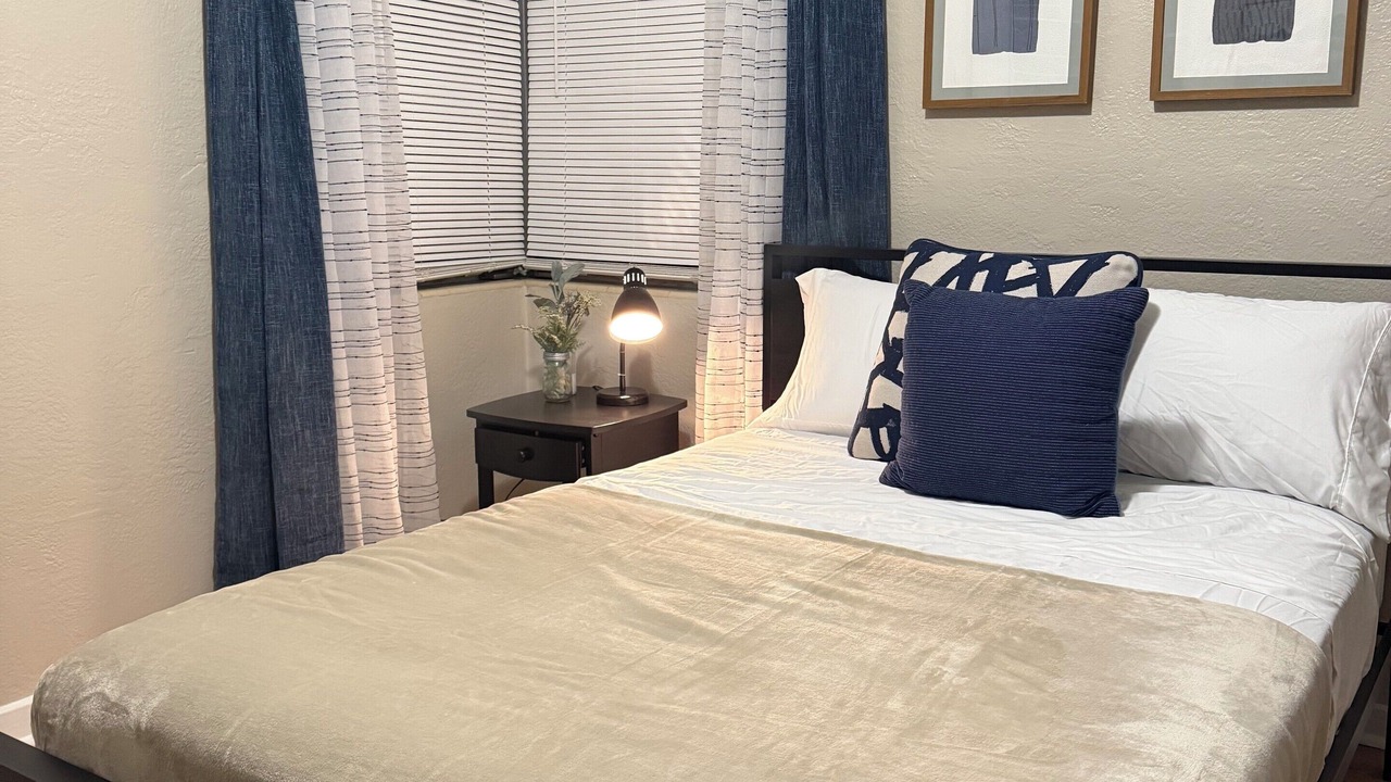Photo of Bedroom in College Park