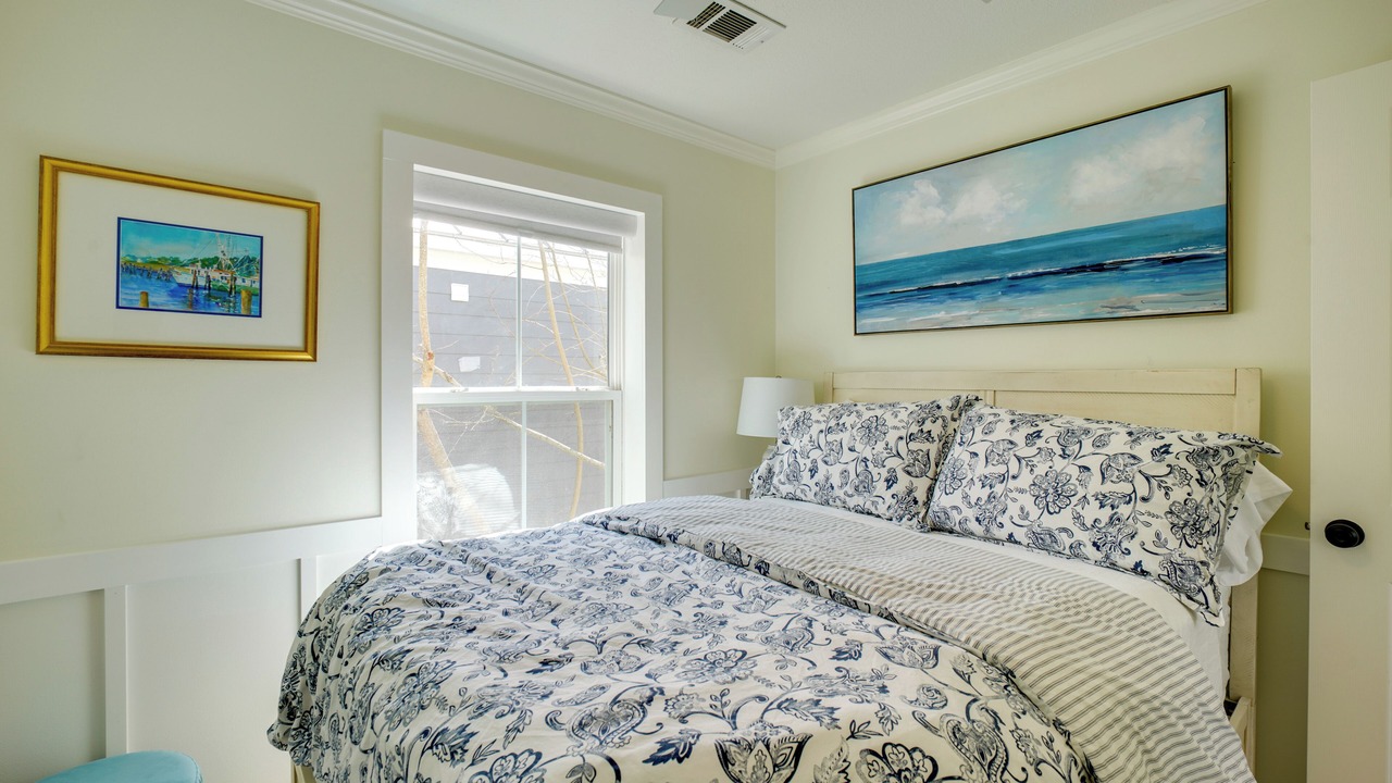 Photo of Bedroom in Pass Christian