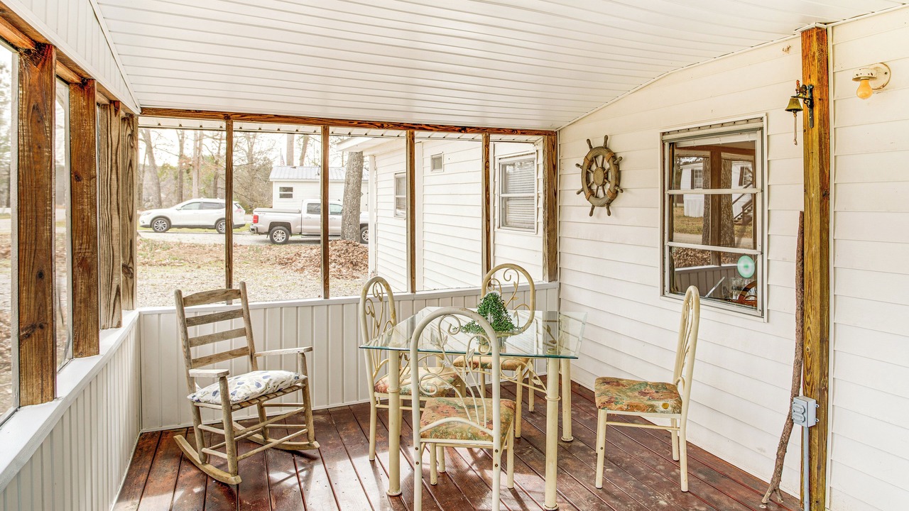 Photo of Outdoor in Hollands Landing