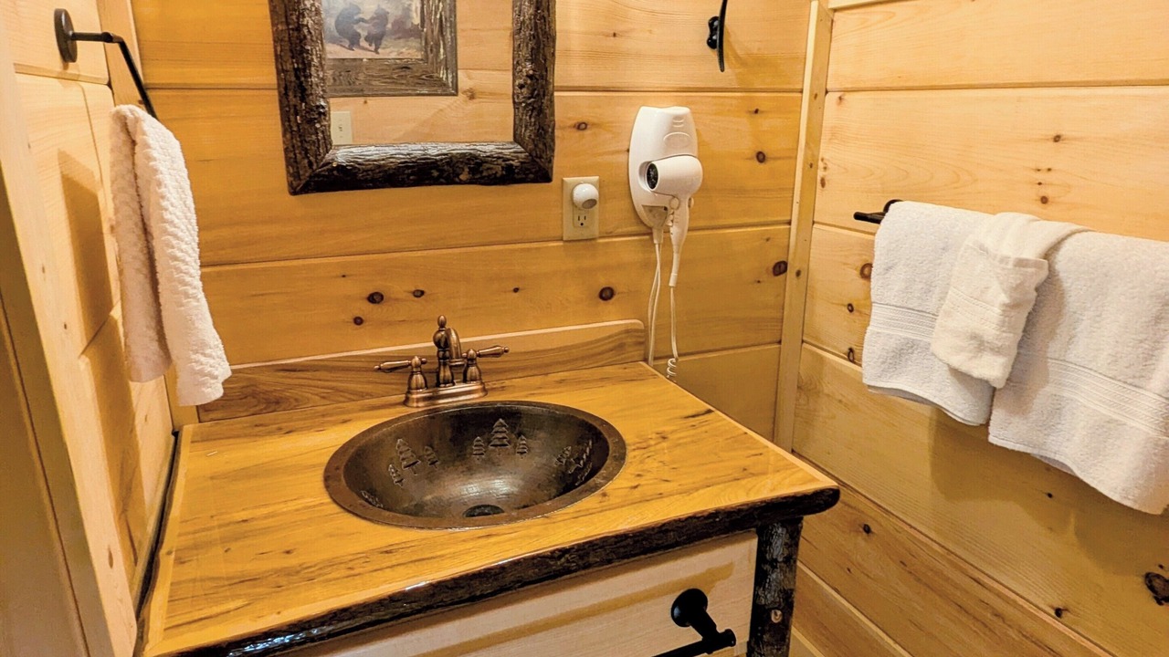 Photo of Bedroom in Stoney Ridge